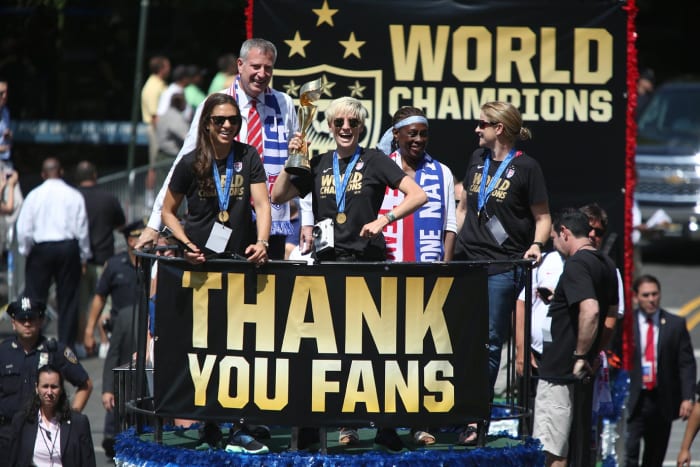 USWNT-parade-NYC-X159776_TK1_019.jpg